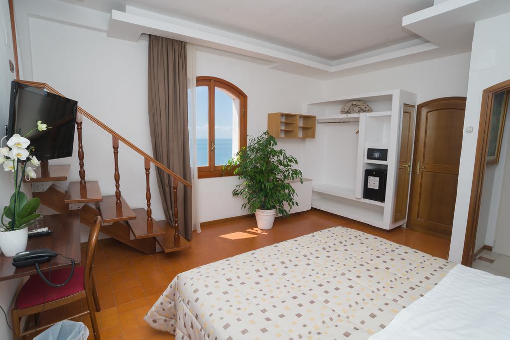 Villa Scapone Mattinata Ngoại thất bức ảnh