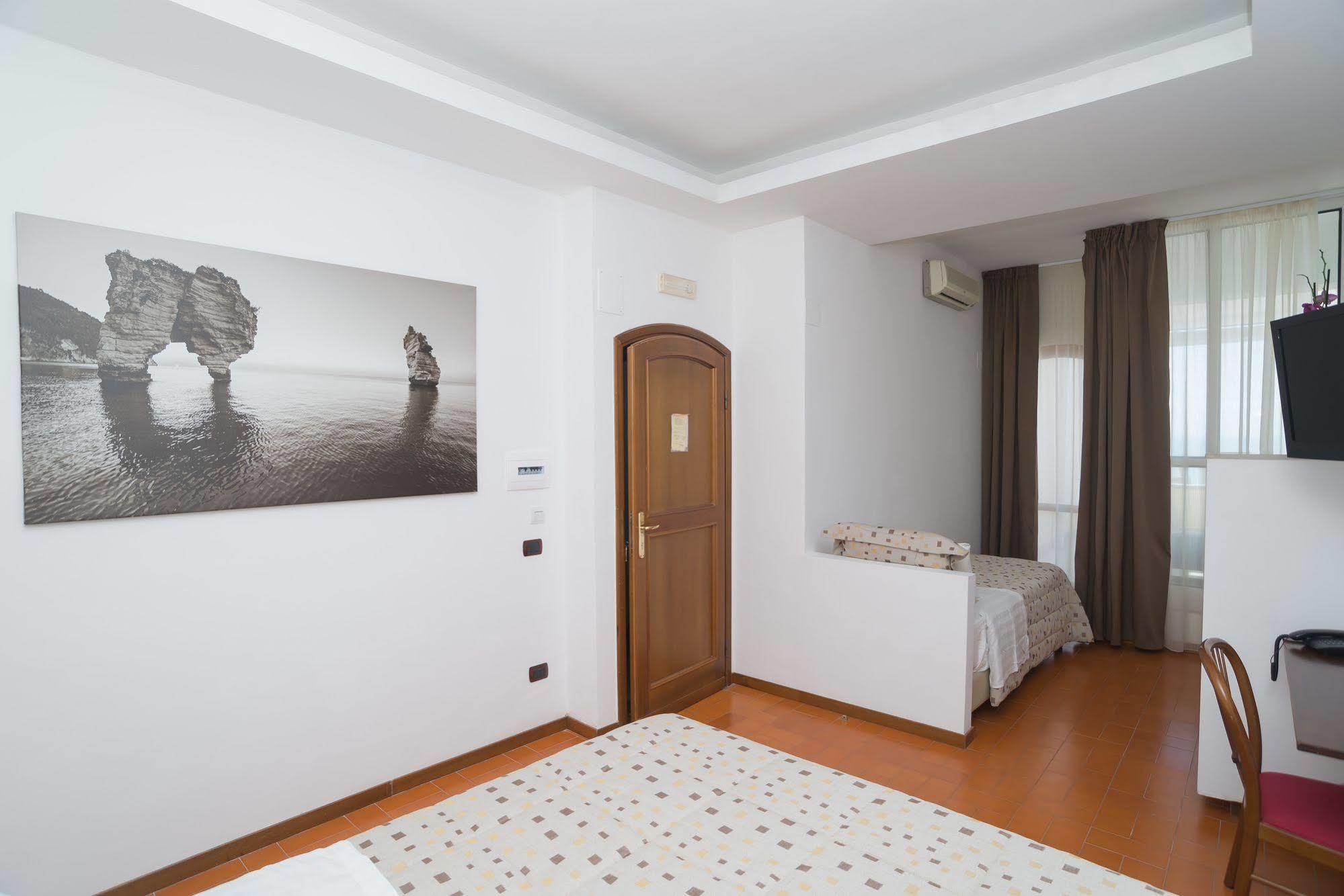 Villa Scapone Mattinata Ngoại thất bức ảnh