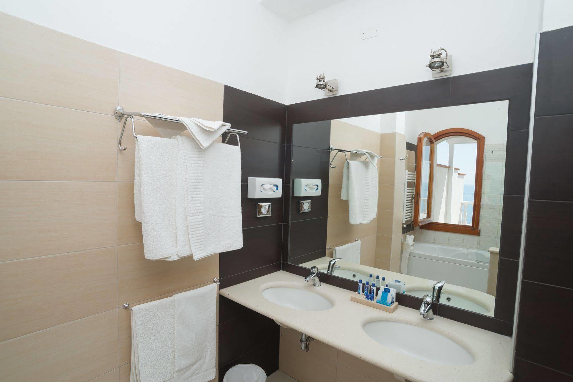 Villa Scapone Mattinata Ngoại thất bức ảnh